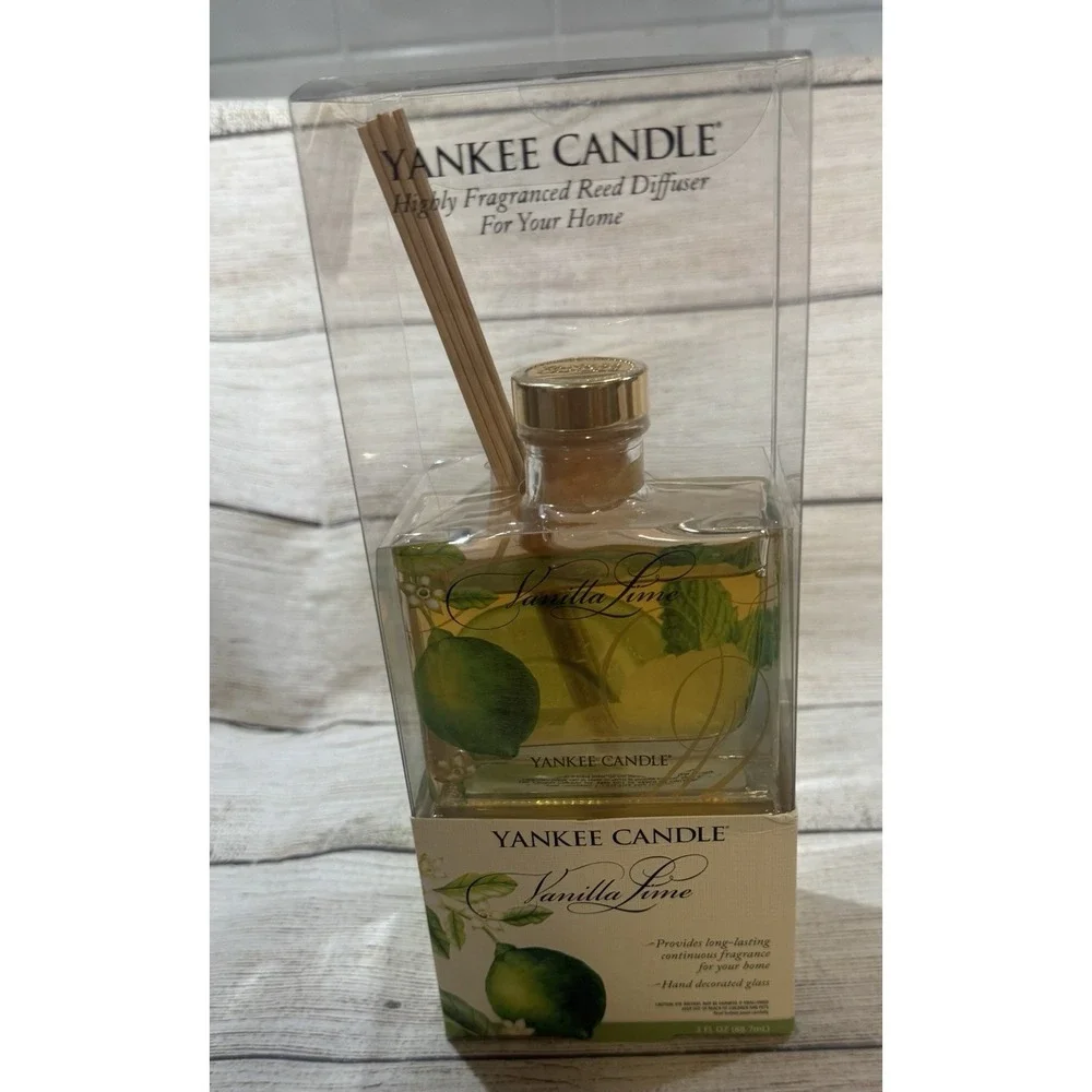 NIB Yankee Candle 3 oz Reed Diffuser Vanilla Lime Hand Decorated Glass NEW